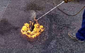 Hinton In The Hedges flat roofing repairs